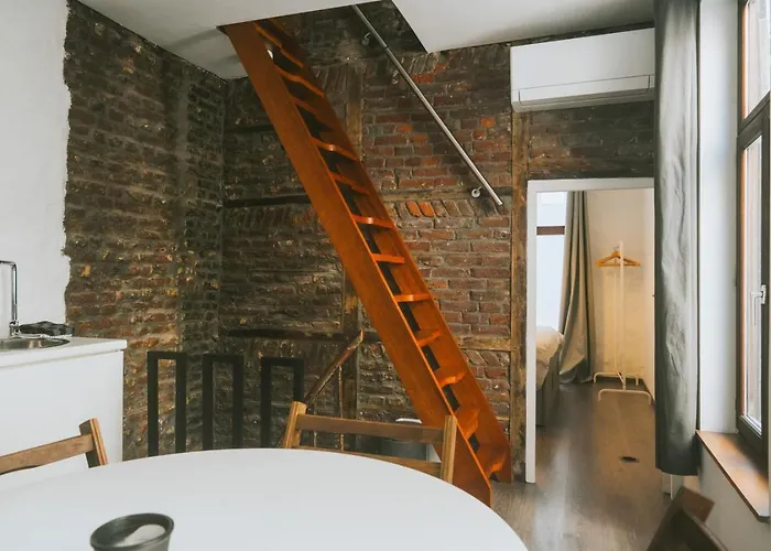 2 Bedrooms Triplex In Historic Heart Of Liege